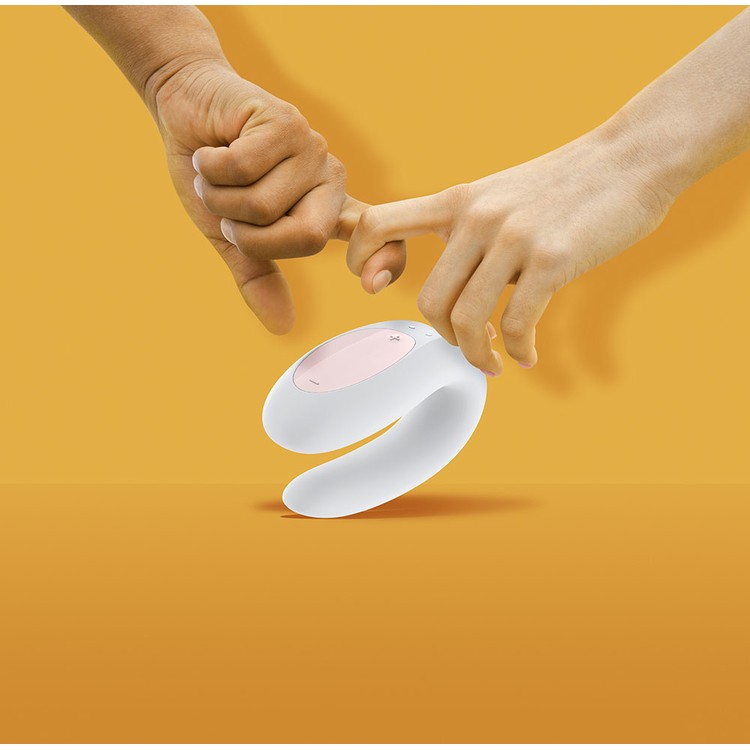 ויברטור זוגי עם אפליקציה-דאבל ג'וי