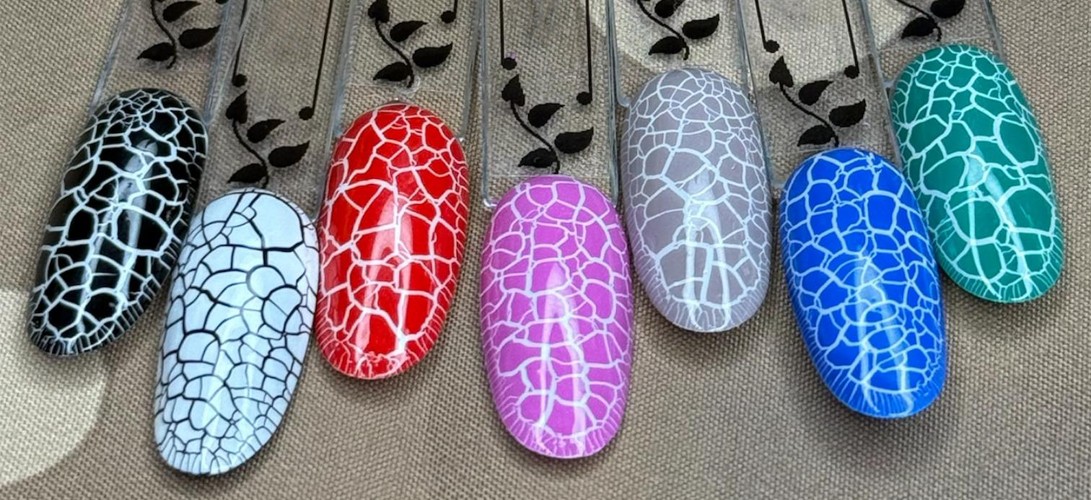 סדרת מתפוצצים - לק ג'ל עם אפקט סדקים