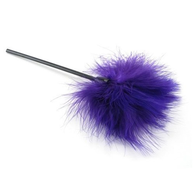 נוצה קלה ועדינה לדיגדוג ועינוג