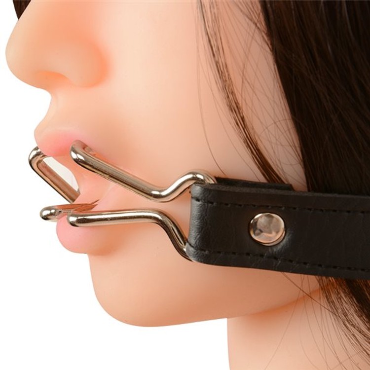 גאג ווים עם רצועה דמוית עור וסגירת אבזם