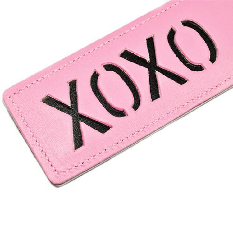 מחבט ורוד קל XOXO