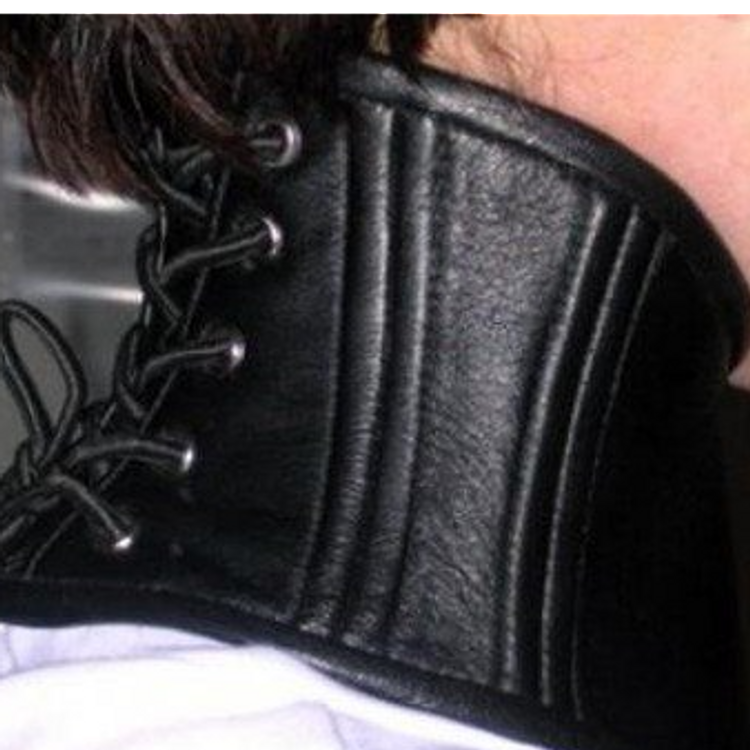 מחוך לצוואר מעור אמיתי