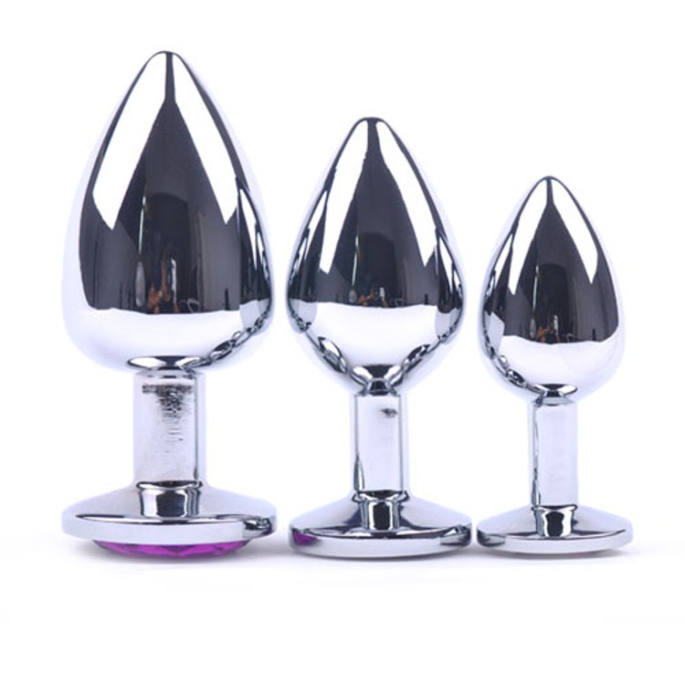 פלאג מתכת עם אבן צבעונית בבסיס