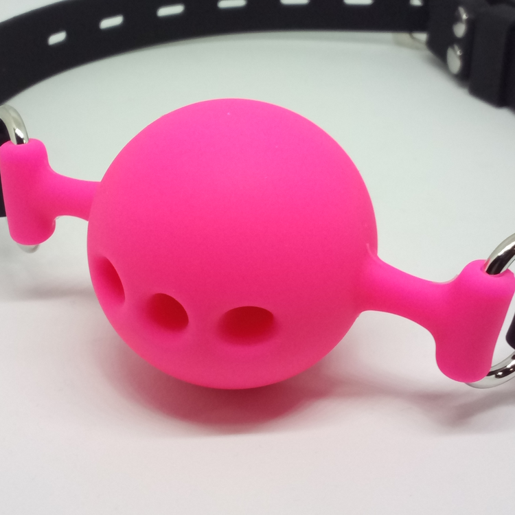 גאג סיליקון הגייני עם חורים בצבע ורוד