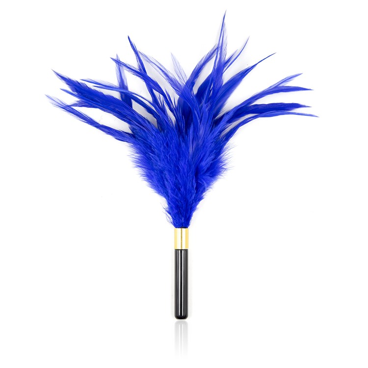 נוצת דגדוג קצרה בצבע כחול