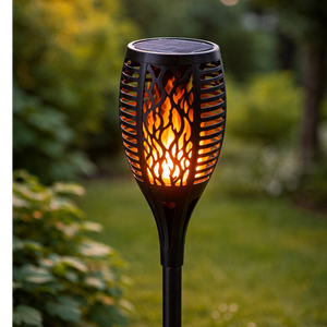 תאורה לגינה