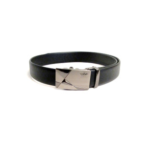 חגורה דמוי עור איכותית למידות גדולות עם אבזם במראה כסוף