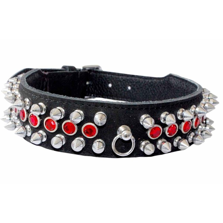 קולר עור שחור עם 24 קוצים ואבנים אדומות