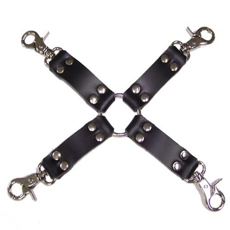 ארבע רצועות עור עם שאקלים לחיבור לאזיקים