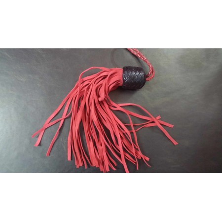 small red leather flogger with 36 suede tails 38 cm