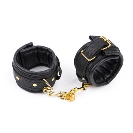 זוק אזיקי רגליים מעור עם שרשרת זהובה