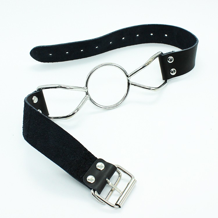 גאג פה עם טבעת לפה פעור - בינוני