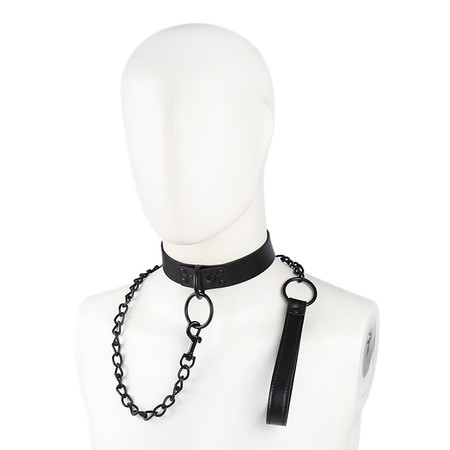 Black polyurethane collar with leash