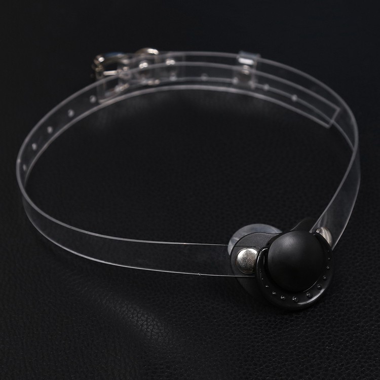 מחסום פה מוצץ שחור עם רצועה