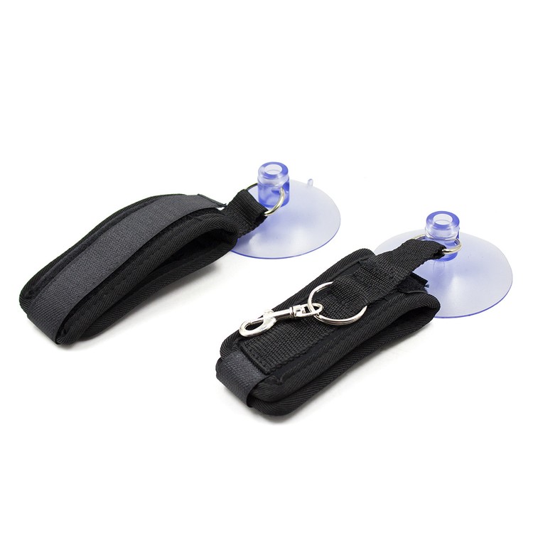 Handcuffs or leg cuffs with vacuum hanging