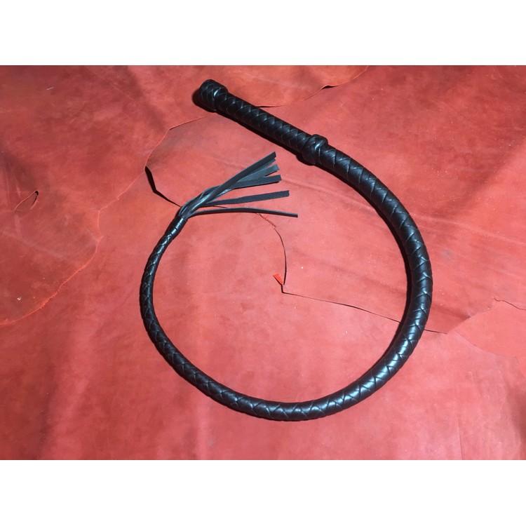 Bull Whip made of handmade leather 1.55 m long