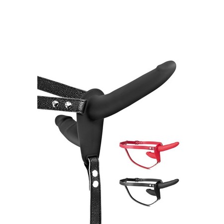 Fetish Temptation סטרפאון דילדו כפול