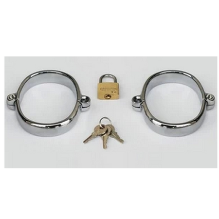 Metal handcuffs with a comfortable lock and innocent bracelets​ look