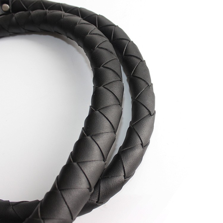 בול וויפ PVC עם זנבות בקצה