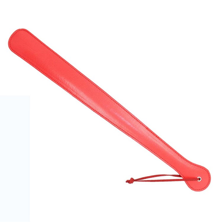 ספנקר אדום דמוי עור ארוך