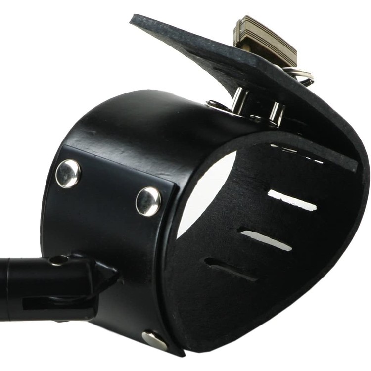 מוט מתכוונן מפשק לרגליים