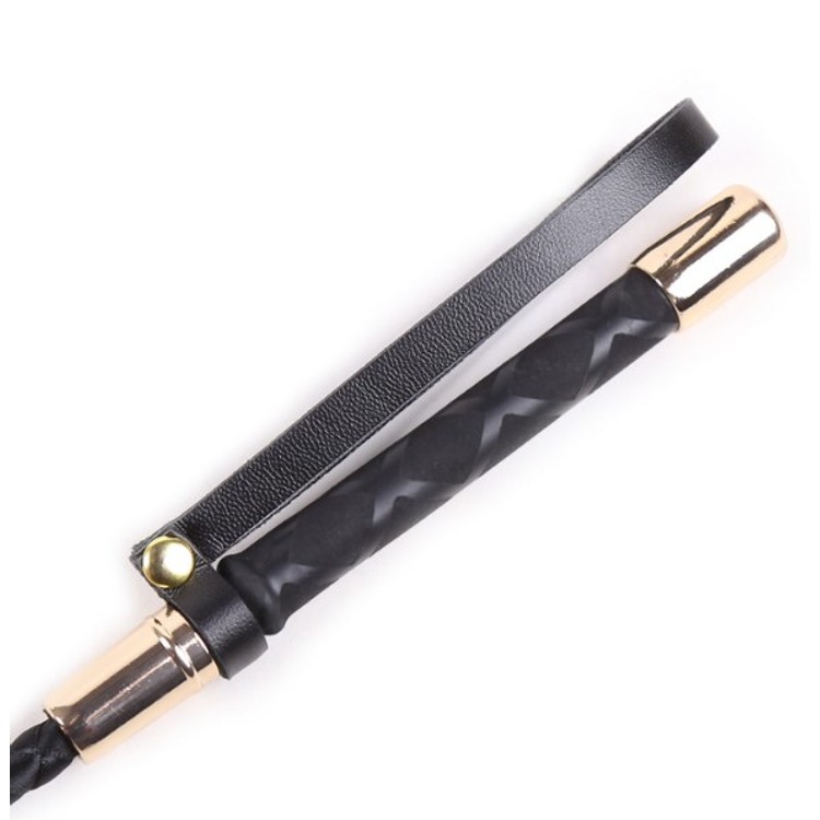 שוט רכיבה קומפקטי בעיצוב אלגנטי