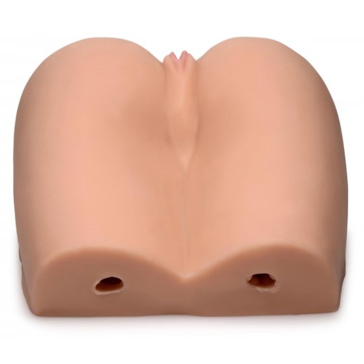 Mistress Maddie מאונן רוטט לגבר בצורת ישבן בתנוחה מסיונרית עם שני חורים