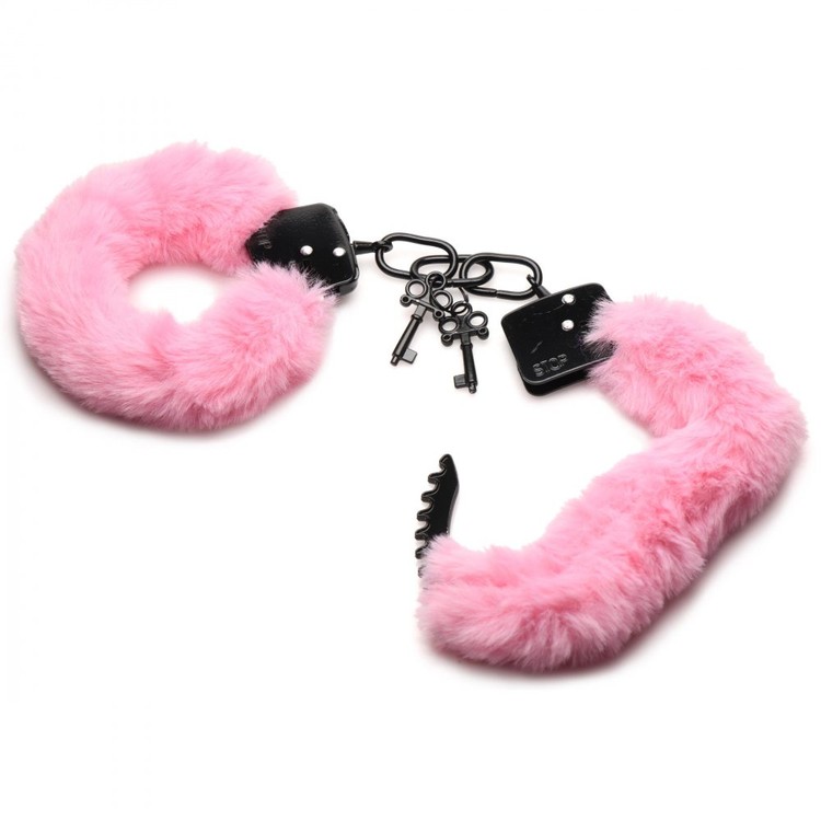Cuffed in Fur אזיקיי פרווה ורודים