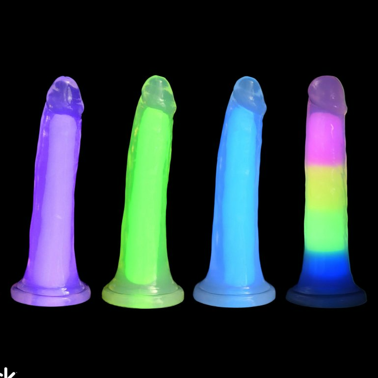 דילדו זוהר בחושך בצבע ירוק Glow-in-the-Dark Silicone