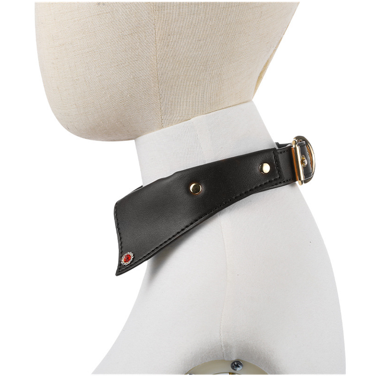 קולר צווארון דמוי עור בצבע שחור