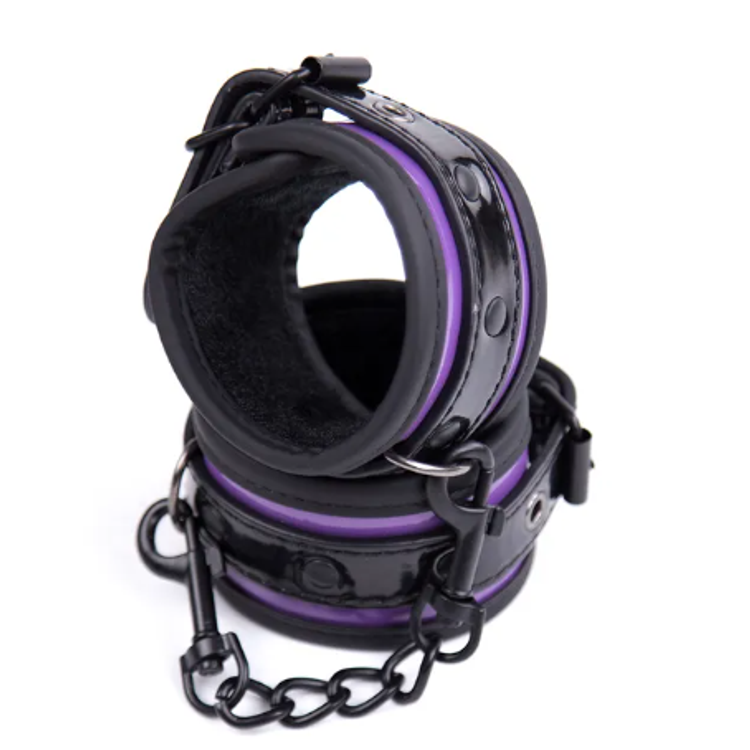 אזיקיי רגליים שחור-סגול Naughty Toys