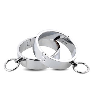 Metal handcuffs with closing hook and tying ring - large