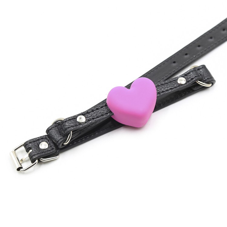 מחסום פה בצורת לב ורוד