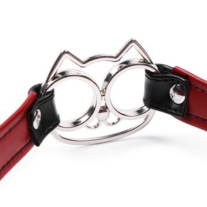 קולר עור טבעוני שחור-אדום עם טבעת חתול