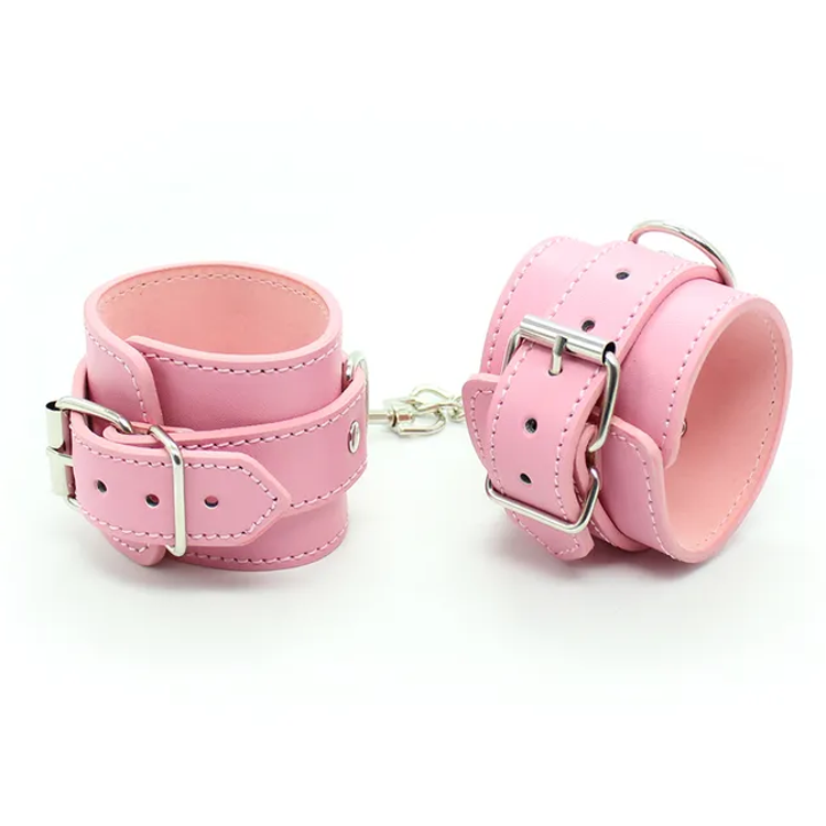 אזיקי ידיים דמוי עור ורודים עם 3 טבעות