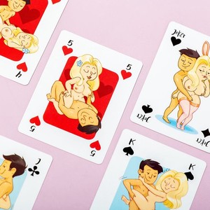 Kama Sutra משחק קלפים סקסי לזוג עם 54 תנוחות