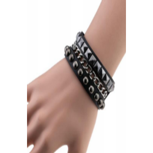 Delicate studded bracelet with 3 parts