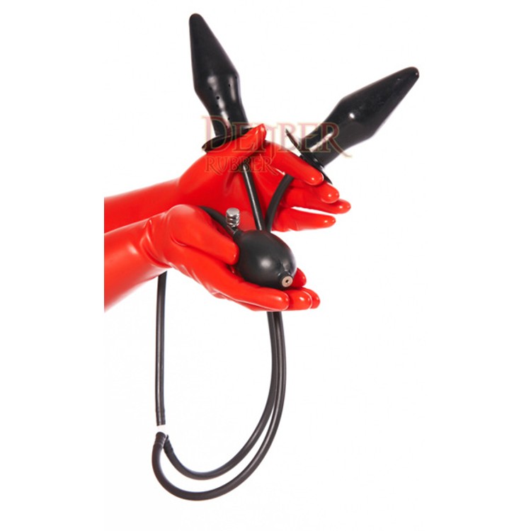 זוג פלאגים מתנפחים מחוברים ביניהם