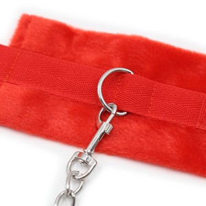 אזיקי רגליים מקטיפה פרותית