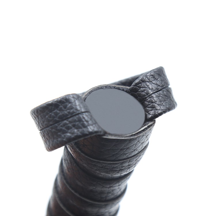 פלוגר PVC שחור