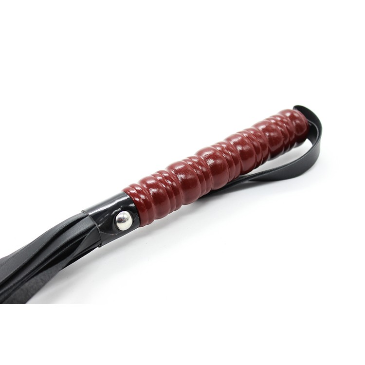 שוט PVC ידית מהגוני 62 ס"מ