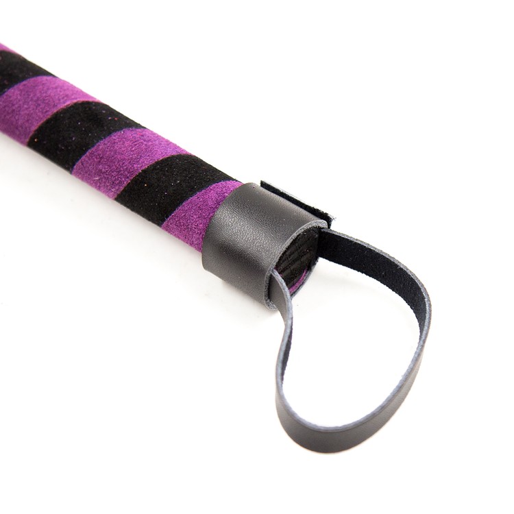 שוט זמש 38 ס"מ  סגול/שחור