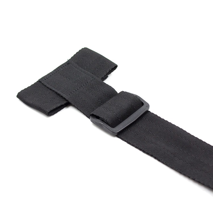 רצועת צוואר רגליים שחור