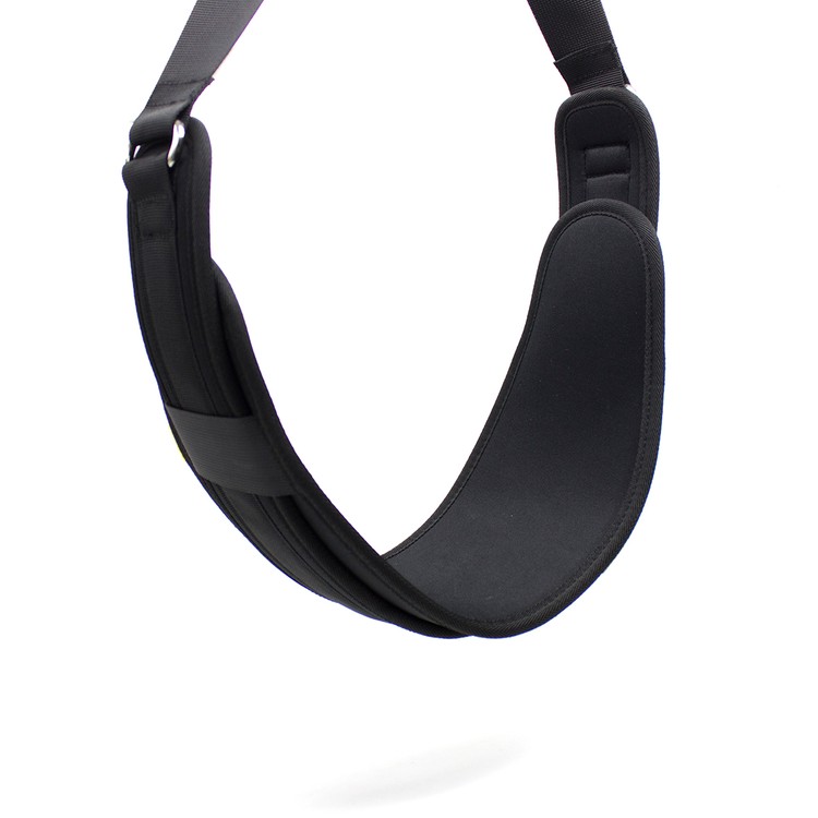 סלינג לדלת שחור