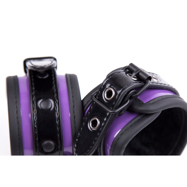 אזיקים מרופדים סגול/שחור