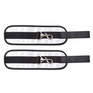 ערכת אזיקים לדלת