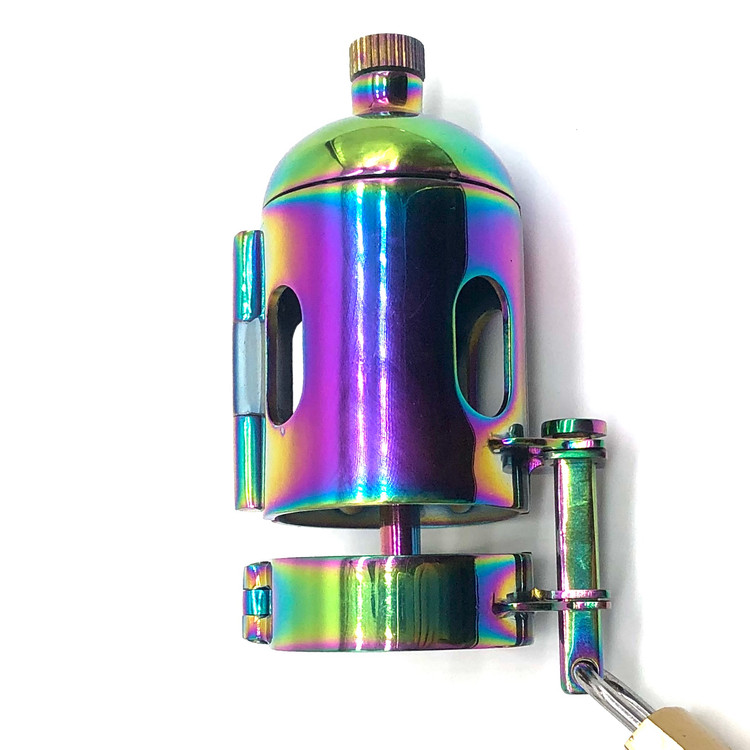 תא עינויים ננעל ממתכת עם סאונד מתפרק