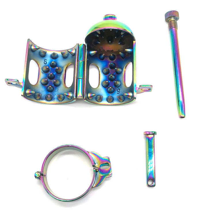 תא עינויים ננעל ממתכת עם סאונד מתפרק