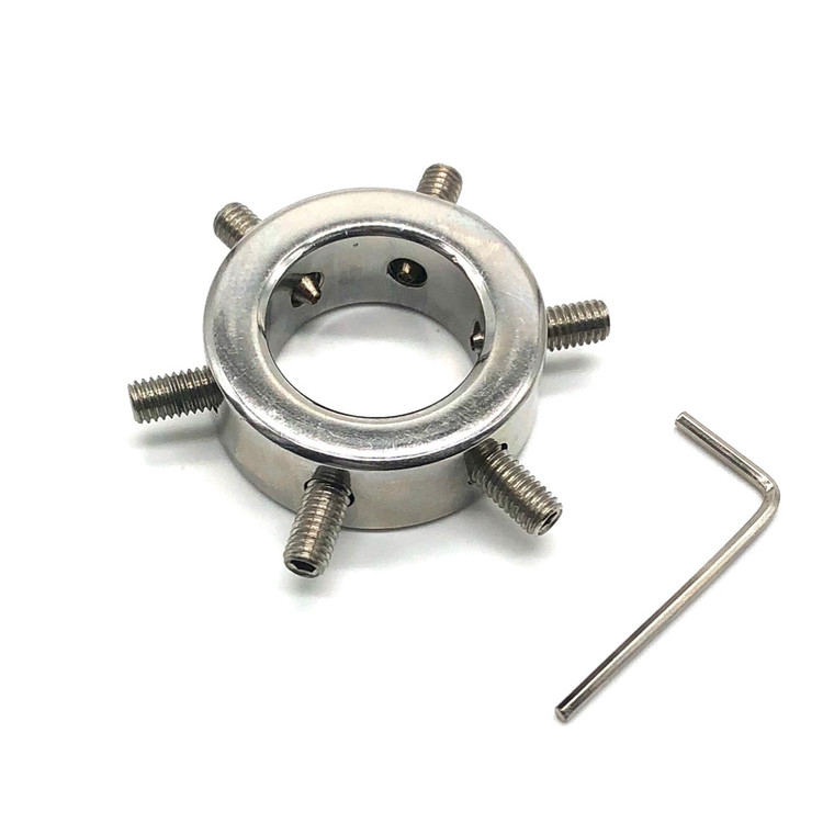 טבעת עינויים עם ספייקים מתברגים