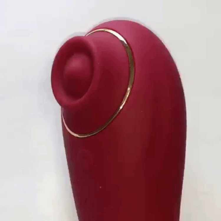 המתופפת הקטנה